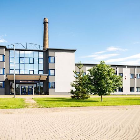 Sports Hotel Valmiera Extérieur photo