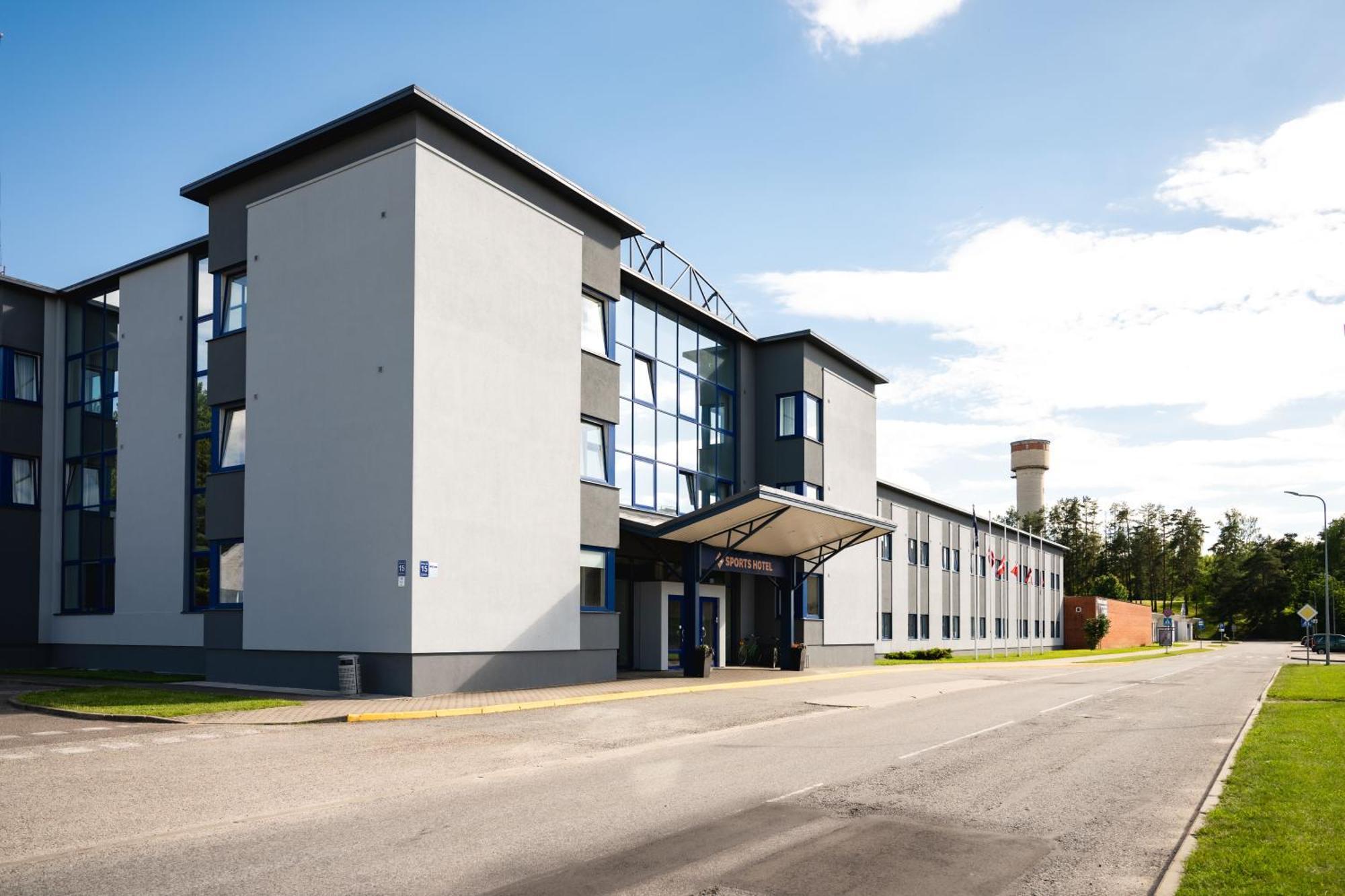 Sports Hotel Valmiera Extérieur photo